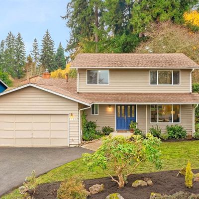 8835 Se 36 Th St, Mercer Island, WA 98040