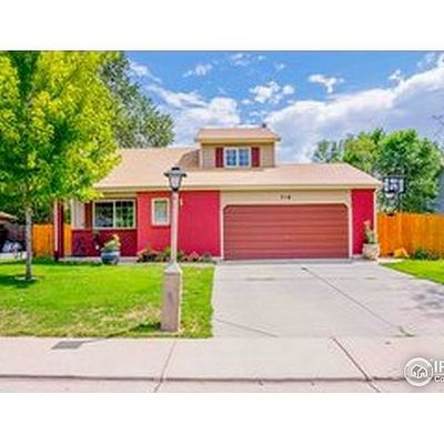 718 Elliott St, Longmont, CO 80504