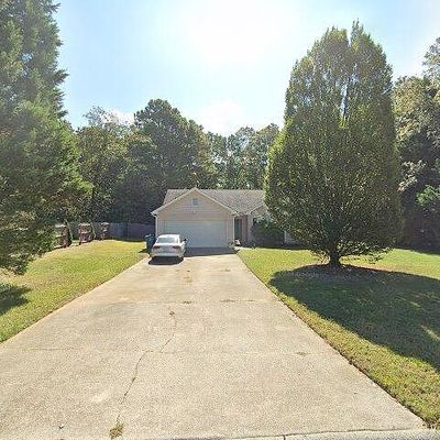 721 Muirfield Dr, Winder, GA 30680