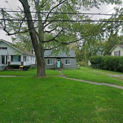 727 Madison St, Port Clinton, OH 43452