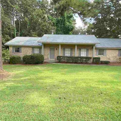 728 Mangum Ave, Mendenhall, MS 39114