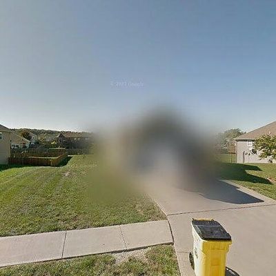 729 Sw Tisha Ln, Grain Valley, MO 64029