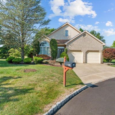 73 Leeds Ln, Monroe Township, NJ 08831