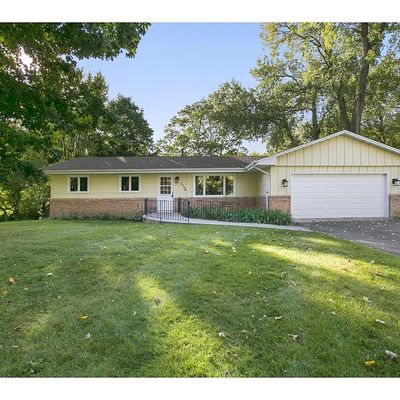 7336 Topview Rd, Eden Prairie, MN 55346