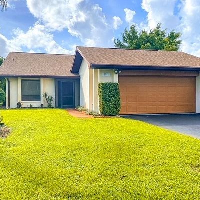 7361 Constitution Cir, Fort Myers, FL 33967