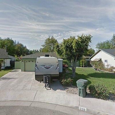 736 Vista Ct, Exeter, CA 93221