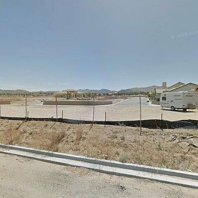 7380 Village Way, Yucca Valley, CA 92284