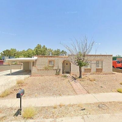 7461 E 38 Th St, Tucson, AZ 85730