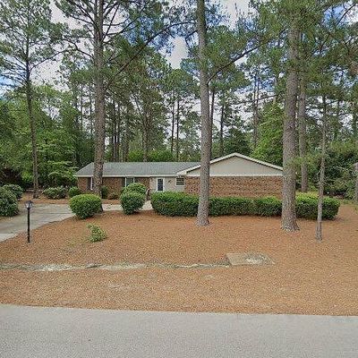 75 Merion Cir, Pinehurst, NC 28374