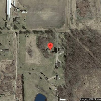 7533 Sargent Rd, Fowlerville, MI 48836