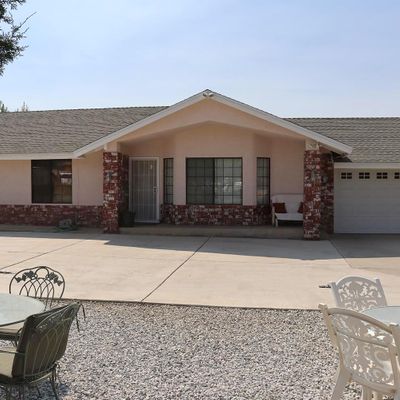 7554 Montrose Ave, Hesperia, CA 92345