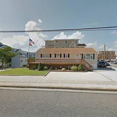 7604 Ocean Dr, Avalon, NJ 08202