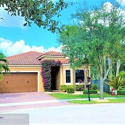 7613 Nw 113 Th Ave, Parkland, FL 33076