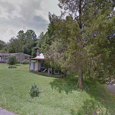 765 Stoney Battery Rd, Marion, VA 24354