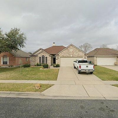 7713 Van Zandt Dr, Corpus Christi, TX 78413