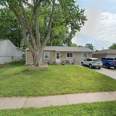 7732 Park View Blvd, La Vista, NE 68128