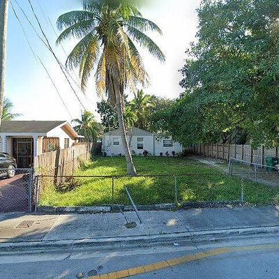 776 Nw 81 St St, Miami, FL 33150