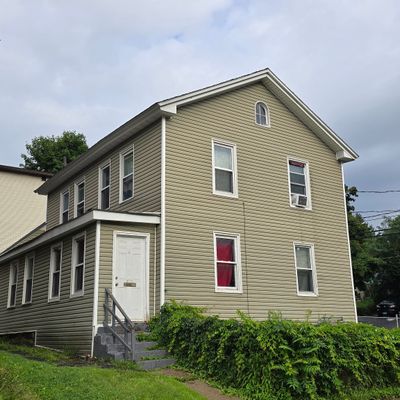 78 Tremont St, New Britain, CT 06051