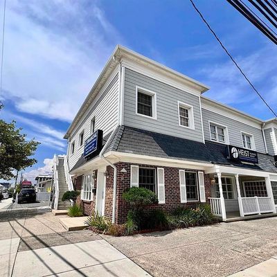 7811 Atlantic Ave, Margate, NJ 08402