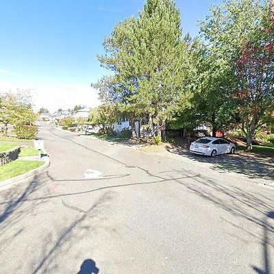 9752 Capewind Ln Nw, Silverdale, WA 98383