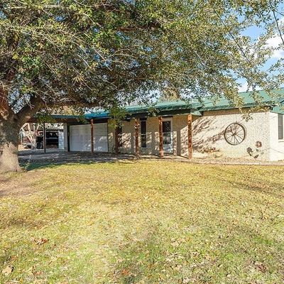 98 County Road 43800, Paris, TX 75462