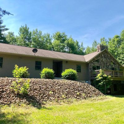 W6851 Sundance Trl, Crivitz, WI 54114