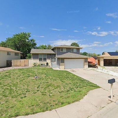 10 Bellflower Ct, Pueblo, CO 81001