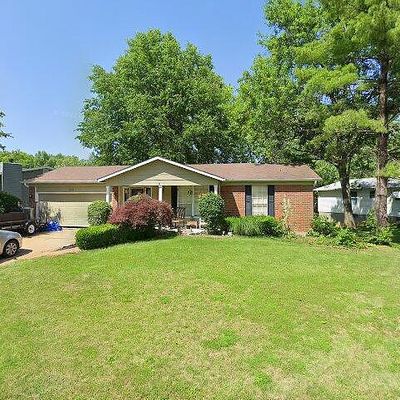 10 Gold Run Dr, Saint Peters, MO 63376