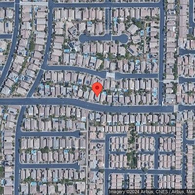 10008 Willowbrook Pond Rd, Las Vegas, NV 89148