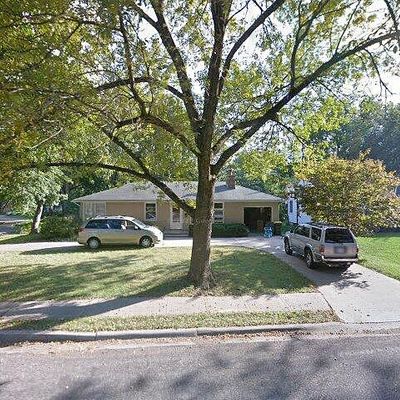 8901 W 81 St St, Overland Park, KS 66204