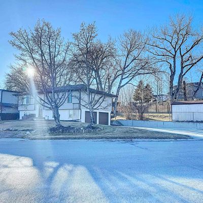 892 N Desmet Ave, Buffalo, WY 82834