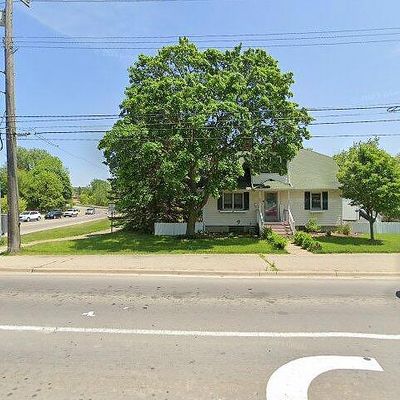 9 S Glaspie St, Oxford, MI 48371