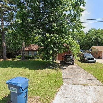 9020 Warbler Ave, Ocean Springs, MS 39564