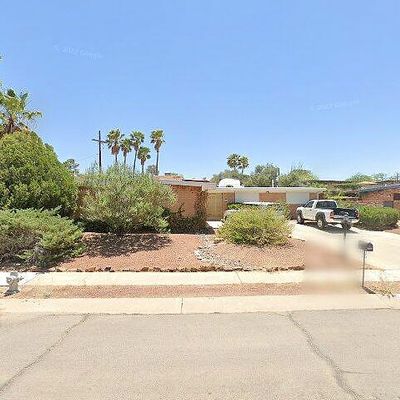 9042 E Rosewood St, Tucson, AZ 85710