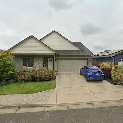 905 E 15 Th St, Lafayette, OR 97127