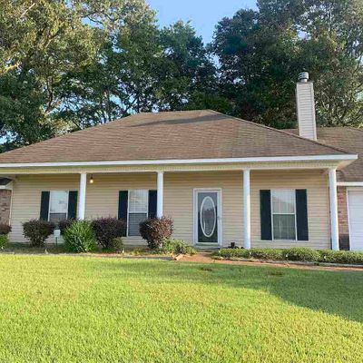 906 Bullrun Dr, Byram, MS 39272