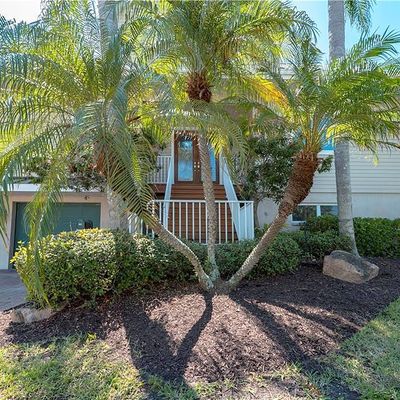 907 Inlet Cir, Venice, FL 34285