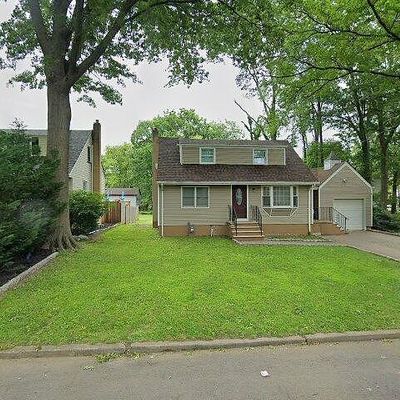 915 Inwood Pl, Rahway, NJ 07065