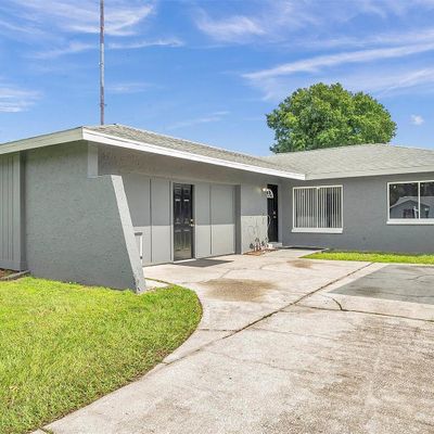 9156 85 Th Ave, Seminole, FL 33777