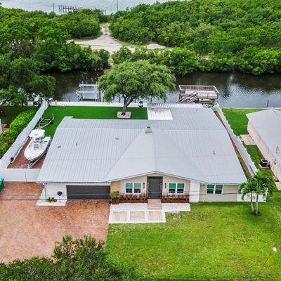 917 Jackson Way, Hutchinson Island, FL 34949