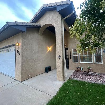 918 Cedarcrest Dr, Pueblo, CO 81005