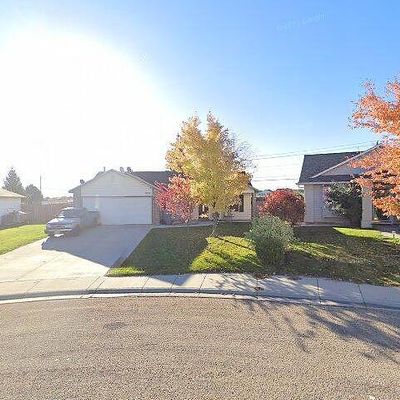 920 Springwater Ct, Caldwell, ID 83607