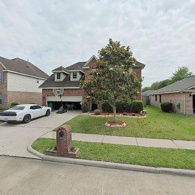 928 Christopher, Baytown, TX 77521