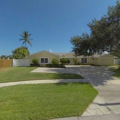 932 Shore Dr, North Palm Beach, FL 33408