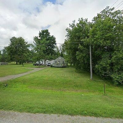 9379 N Irish Rd, Mount Morris, MI 48458