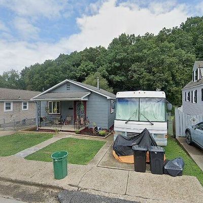 941 Hazel Ave, Ambridge, PA 15003