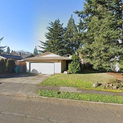 943 Ne 193 Rd Ave, Portland, OR 97230