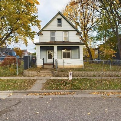 946 Edgerton St, Saint Paul, MN 55130