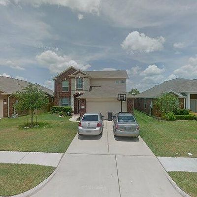 9526 Blue Bonnet Dr, Texas City, TX 77591