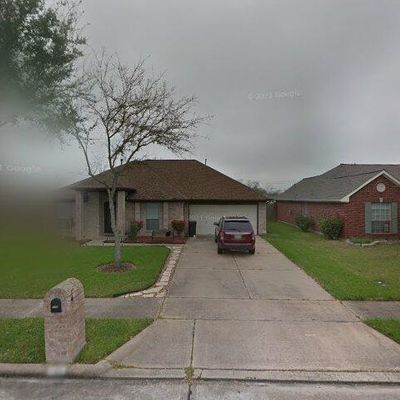 1109 Ridgepark Dr, La Porte, TX 77571